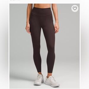 Fast and Free HR Tight 28” in Color Espresso. Size 8 Lululemon.
